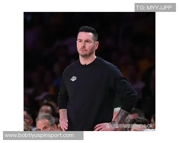 雷迪克谈防守策略：坚持原则与灵活应变的完美结合